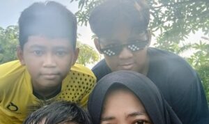 with my boys - Tsalis apriliyah